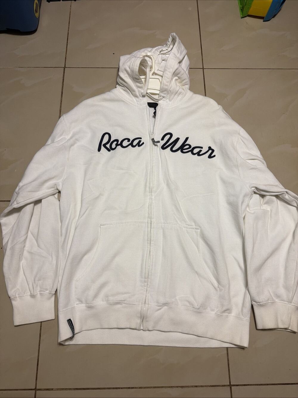 VTG Rocawear Junior Sweater Size XL Hoodie Long Sleeve Full Zip Cream Y2K
